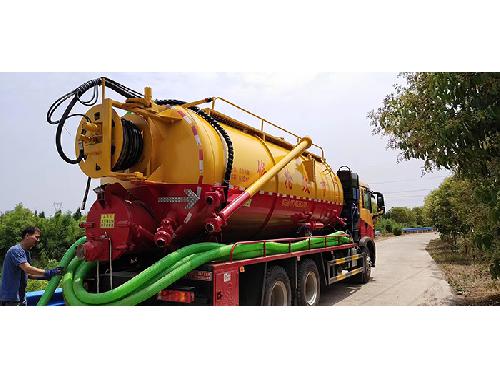 排污車現(xiàn)場(chǎng)管道疏通